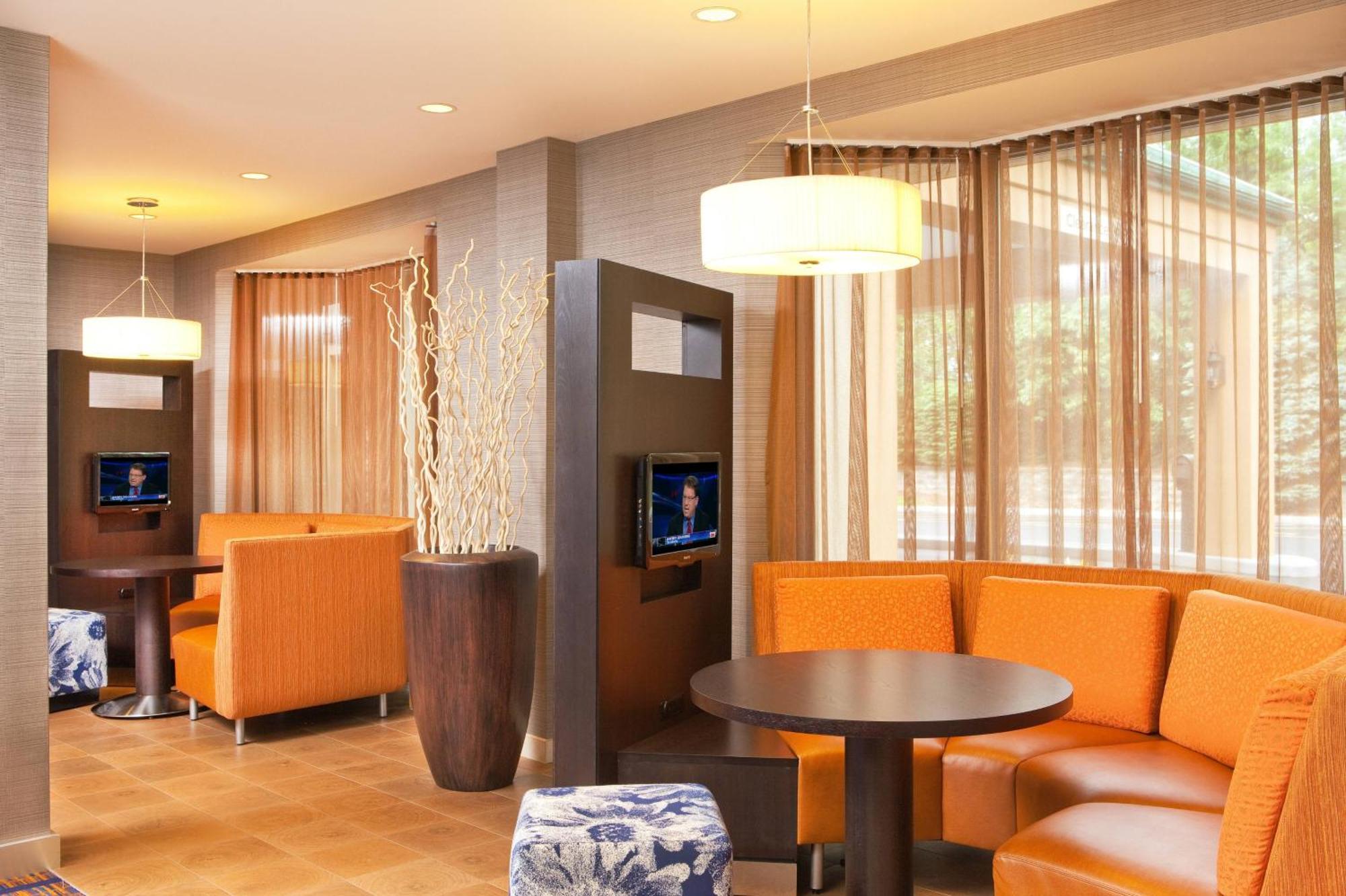 Courtyard Hartford 맨체스터 외부 사진
