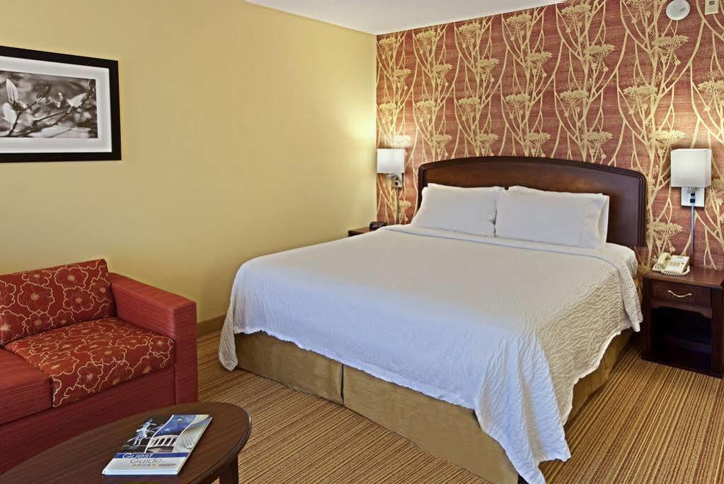 Courtyard Hartford 맨체스터 외부 사진
